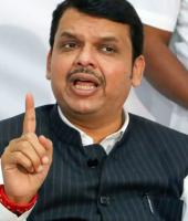 Hindi-speaking auto, taxi drivers need to know only basic Marathi: Fadnavis