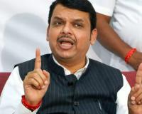 Hindi-speaking auto, taxi drivers need to know only basic Marathi: Fadnavis