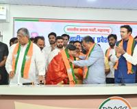 Historic Political Entry in Karad Led by Dr. Atul Bhosale!