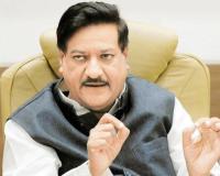 Ex CM Prithviraj Chavan Slams Uddhav Team's Lawyers!