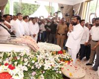 Padma Shri Dr. D. Y. Patil Laid to Rest with Full State Honours in Kolhapur