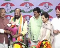 Jubin Nautiyal's father Ramsharan Nautiyal returns to Congress; Kumari Selja targets BJP