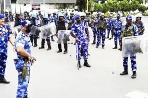 Violence again in Manipur, curfew imposed, schools and markets closed!