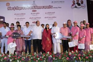 Pink E-Rickshaw Initiative Launched in Kolhapur to Empower Women