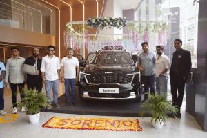 Kia Sorento Unveiled in Grand Style at Aman Kia’s Wakad and Chinchwad Showrooms