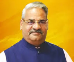 Political Buzz Intensifies in Shirur: Is Shivajirao Adhalrao Patil Heading Back to Shiv Sena?