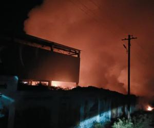Massive Fire Erupts at Khandala Garbage Depot!