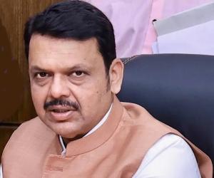 Fadnavis condemns assault on Pune Activist over Opposition to DJ Music, affirms Right to Express views